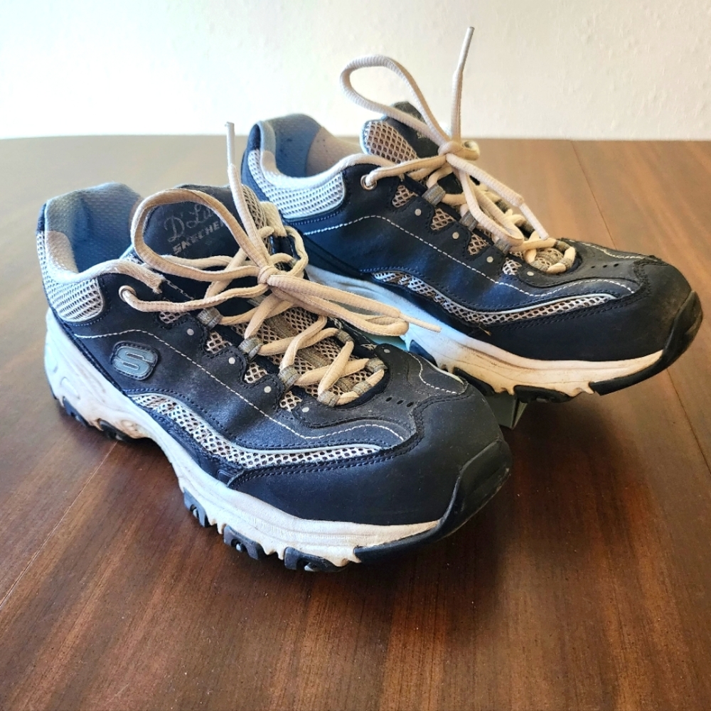 Skechers Dlite Sneakers
